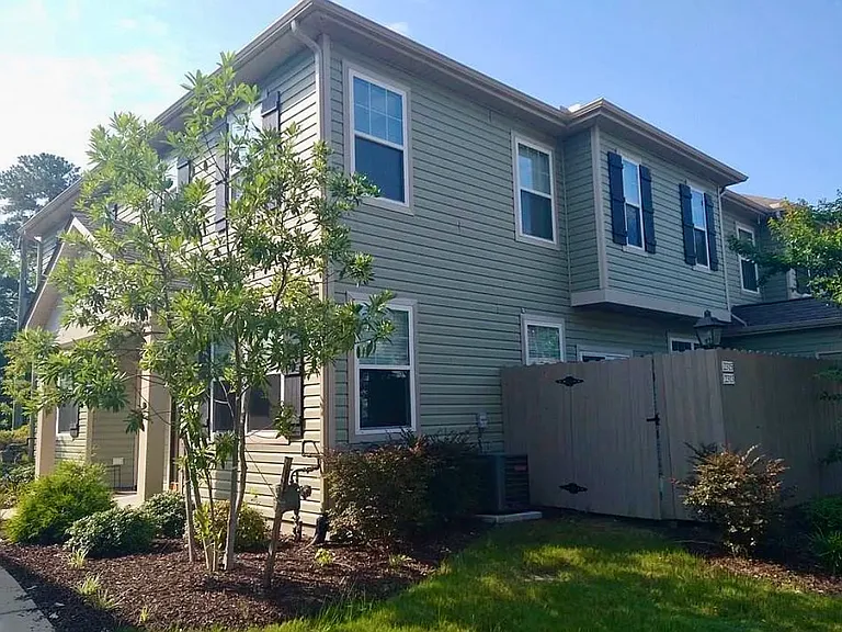2313 Alcott Way — Photo 9