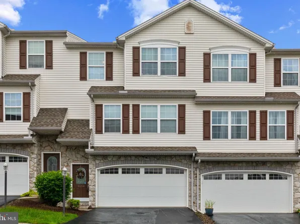 4654 Margarets Dr, Harrisburg, PA 17110