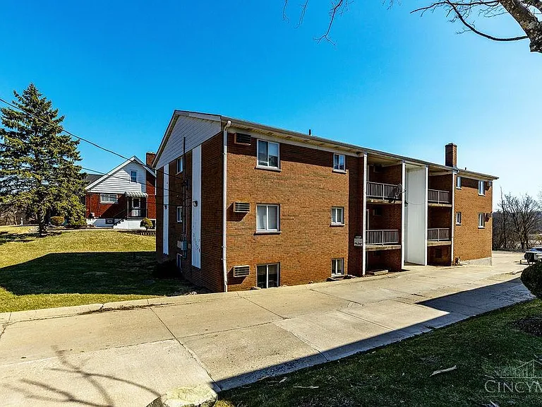 2455 Montana Ave #5 — Photo 9