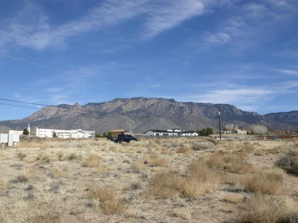 10510 San Bernardino Ave NE, Albuquerque, NM 87122