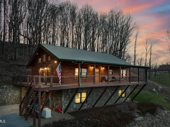 206 Timbercrest Dr, Roan Mountain, TN 37687