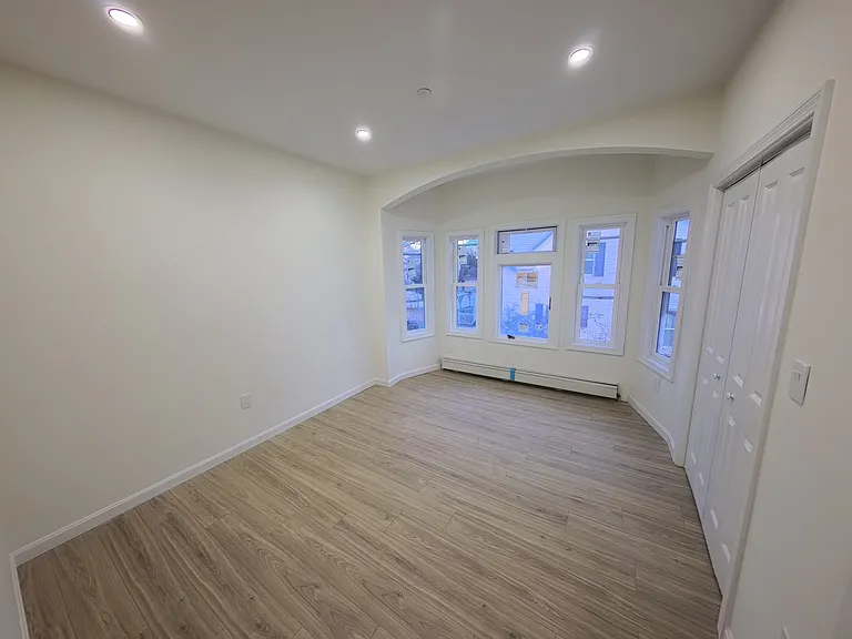 11 Adams St #2 — Photo 6