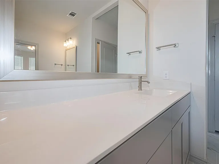 11402 Cypress Birch Ct — Photo 20