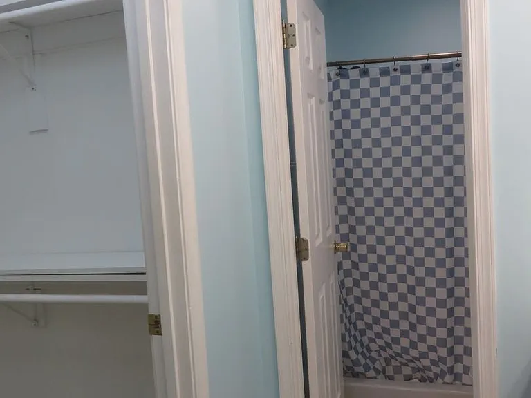 709-B Fort Hayes Ct — Photo 27