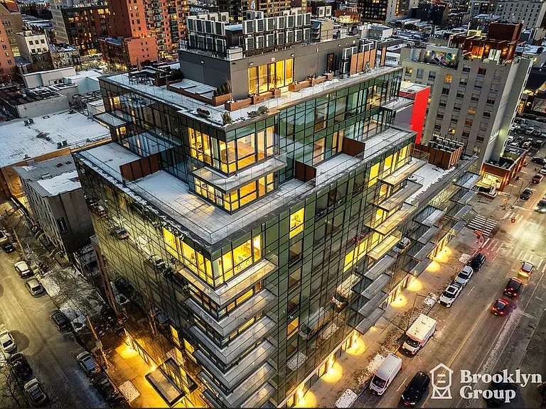 556 Baltic St #905 — Photo 2