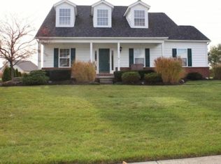 2269 Cross Creek Ct, Lewis Center, OH 43035