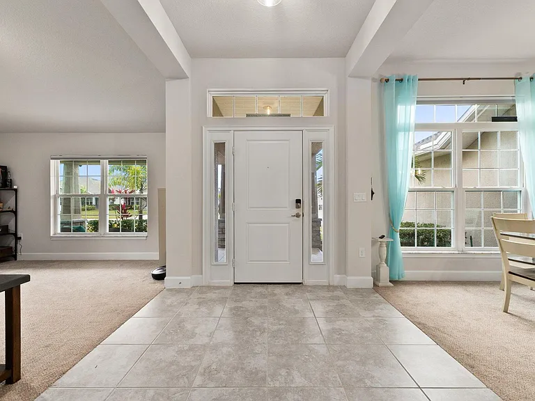 8324 Amalfi Cir — Photo 12