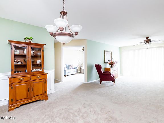 4th image of 8404 Ambrosse Ln Unit 103