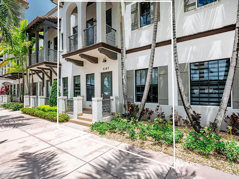 5157 NW 85th Ave — Photo 36