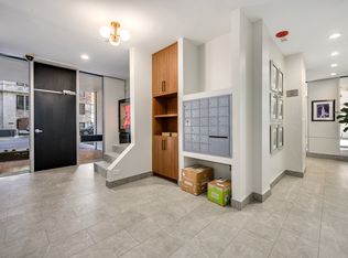 227 E Walton, Chicago, IL 60611