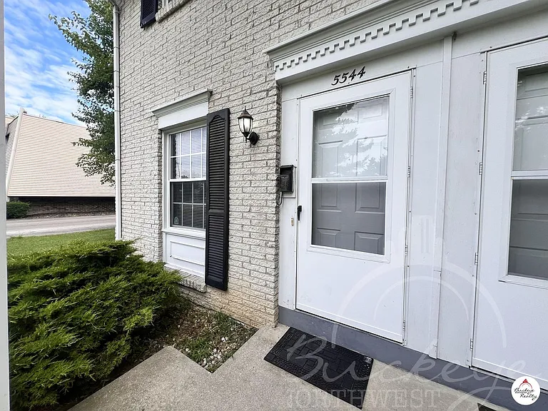5534 Heatherdowns Blvd — Photo 4