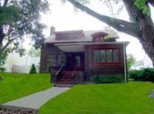 514 Sutherland Ave, Saint Joseph, MI 49085