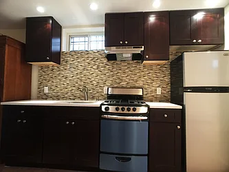 Rented by Sterea Agency