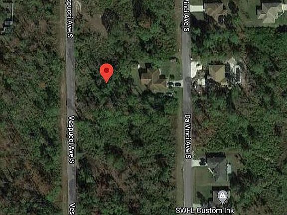 2nd image of 723 Vespucci Ave S