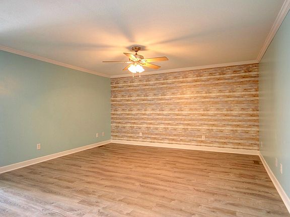 4th image of 2518 Plymouth Rd APT 50