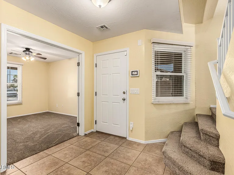 18103 W Smokey Dr — Photo 3