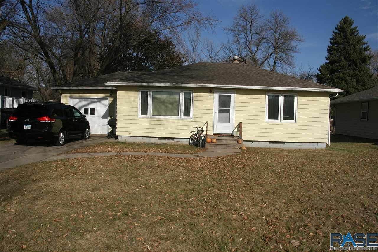 508 W Elm St, Beresford, SD 57004 Zillow