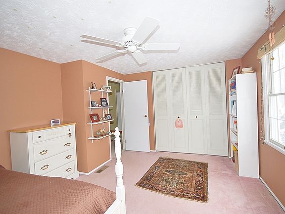 4th image of 9508 Cain Dr NE