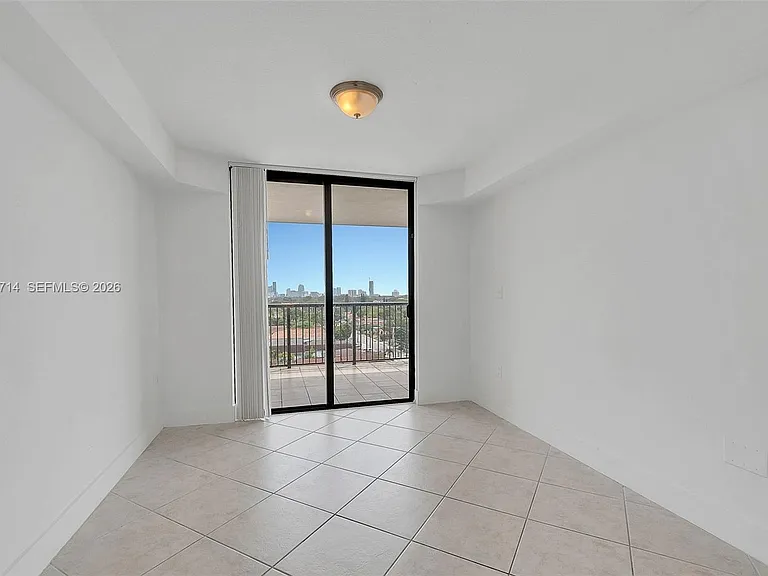 1690 SW 27th Ave #805 — Photo 19