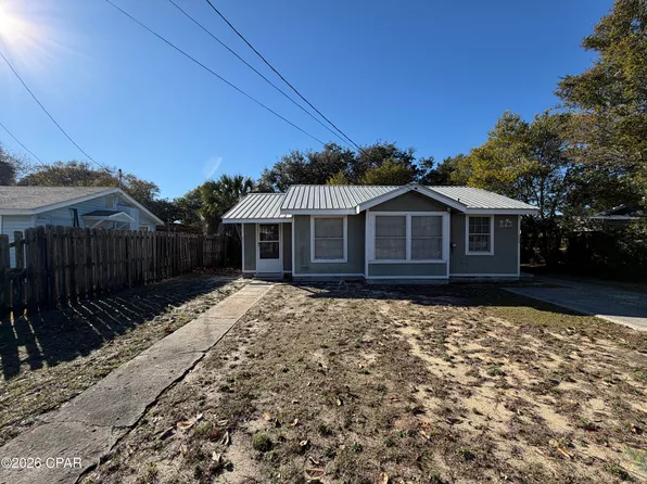 502 Wisteria St, Panama City Beach, FL 32407