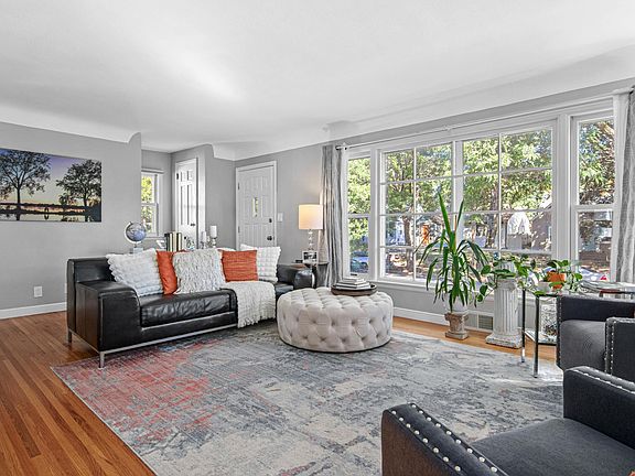 4th image of 5740 23rd Ave S