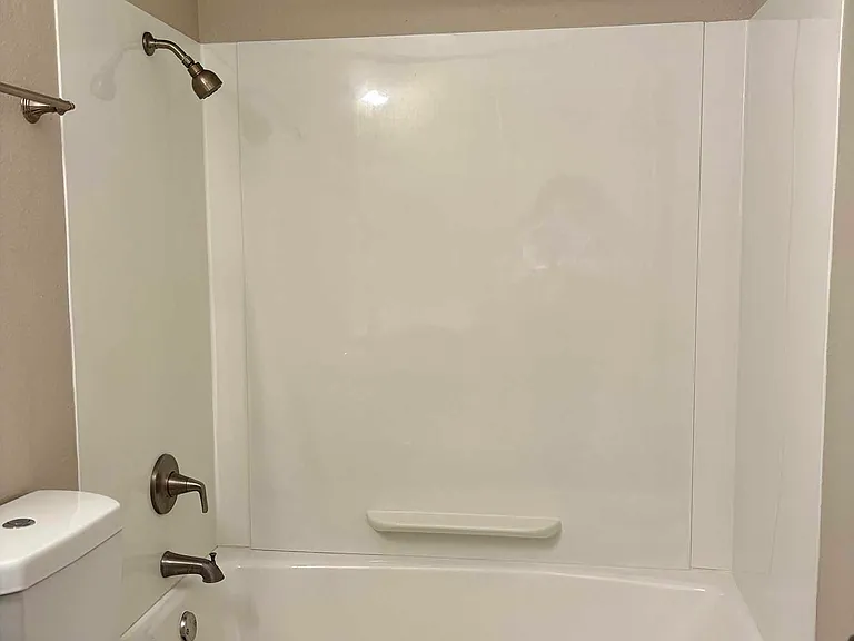 Marine Park Apartments — Photo 51