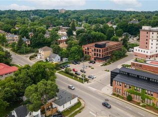 24 Cedar St #305, Cambridge, ON N1S0B2