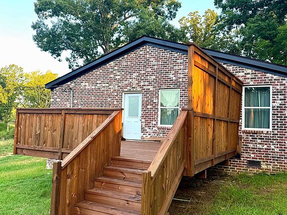 2nd image of 2525 Pittman Rd
