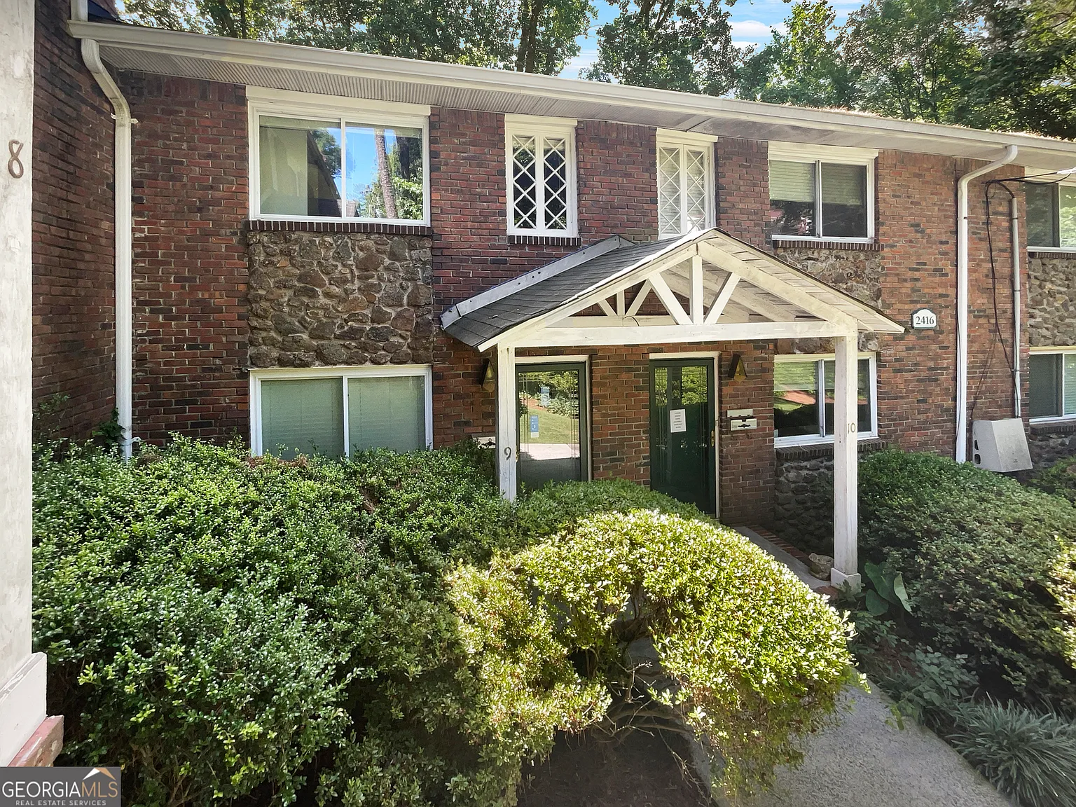 2416 Peachwood Cir NE APT 9 photo 1