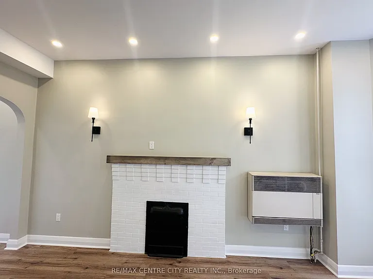 81 Curtis St #1 — Photo 5