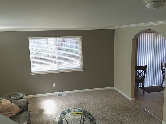 4th image of 335 SW 5th Ave Unit A & B