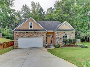 2961 Spotted Pony Ct NW, Acworth, GA 30101