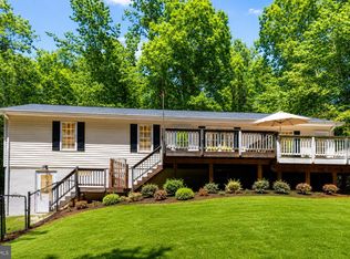 45 Holden Ln, Fredericksburg, VA 22406