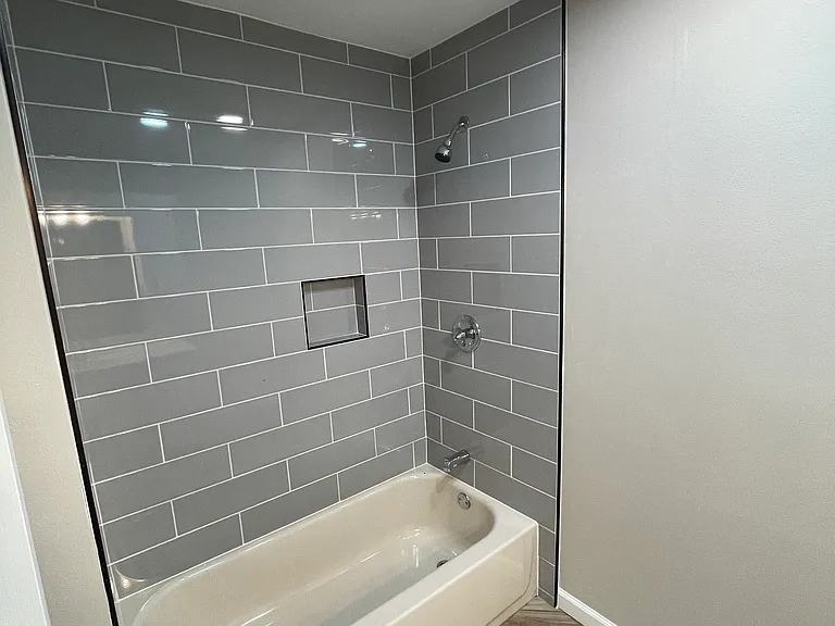 104 N Woodland Dr — Photo 15