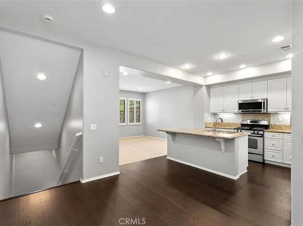 117 Silverado, Irvine, CA 92618