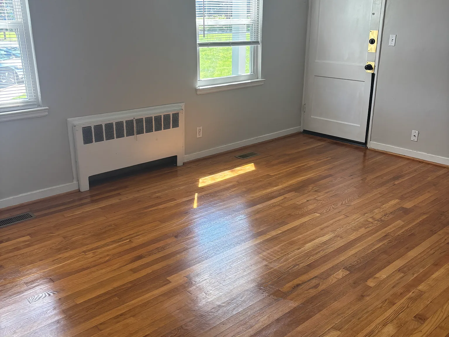 2 bed, 816 sqft, $1,000 — Photo 1