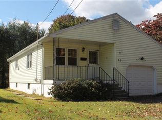 55 Bennett St, Fairfield, CT 06825