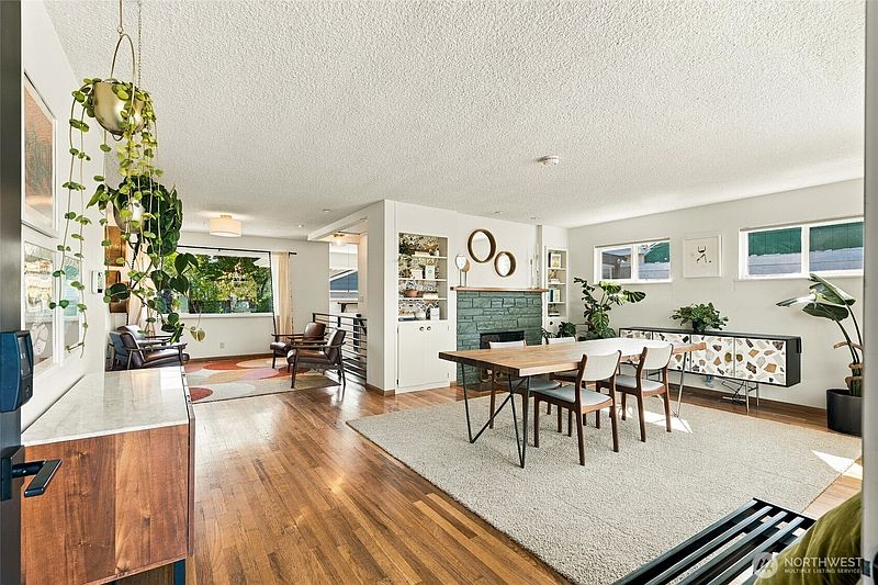 4th image of 709 Colby Avenue
