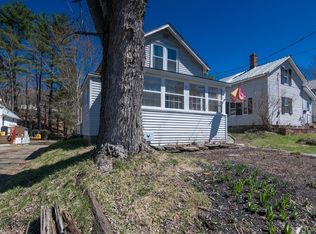 71 Washington St, Greenfield, MA 01301