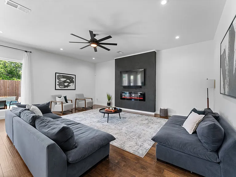 1526 Life Ave — Photo 9