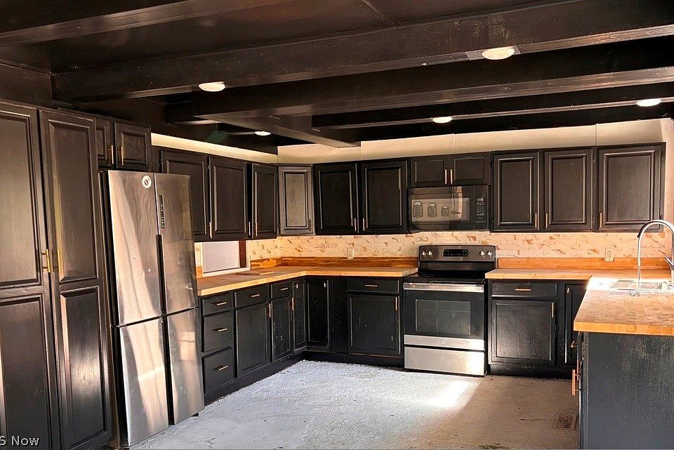10th image of 117 Patterson Ln