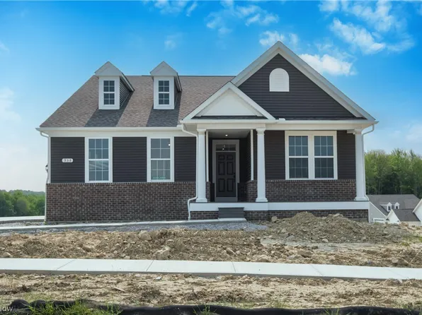 958 Penny Ln, Aurora, OH 44202