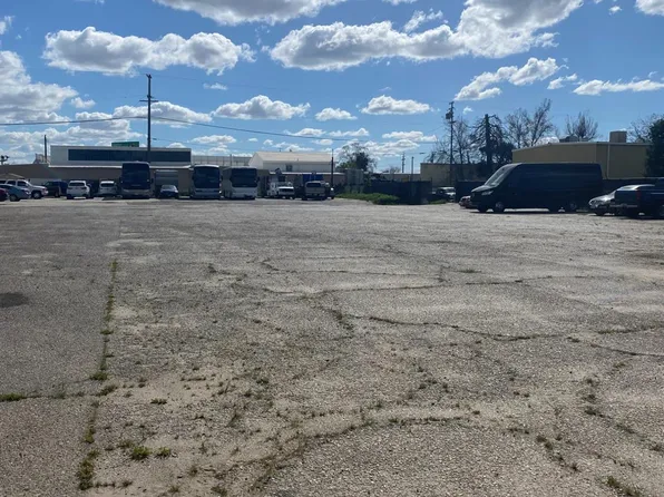 1206 N Effie St, Fresno, CA 93703