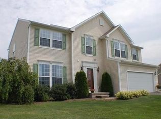 1501 Emma Ln, Farmington, NY 14425