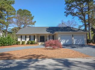 1135 Greenbriar Dr, Vass, NC 28394