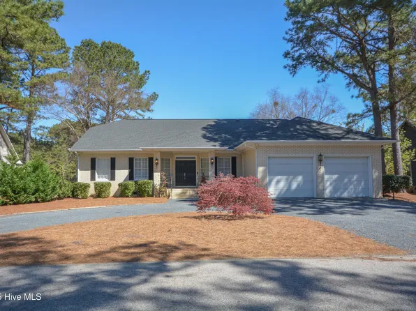 1135 Greenbriar Drive, Vass, NC 28394