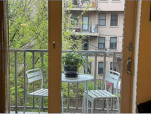 Rented by Daniel Gale Sotheby's International Realty | media 13