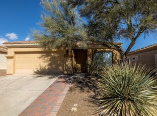 211 E Placita Nubes De Agua, Sahuarita, AZ 85629