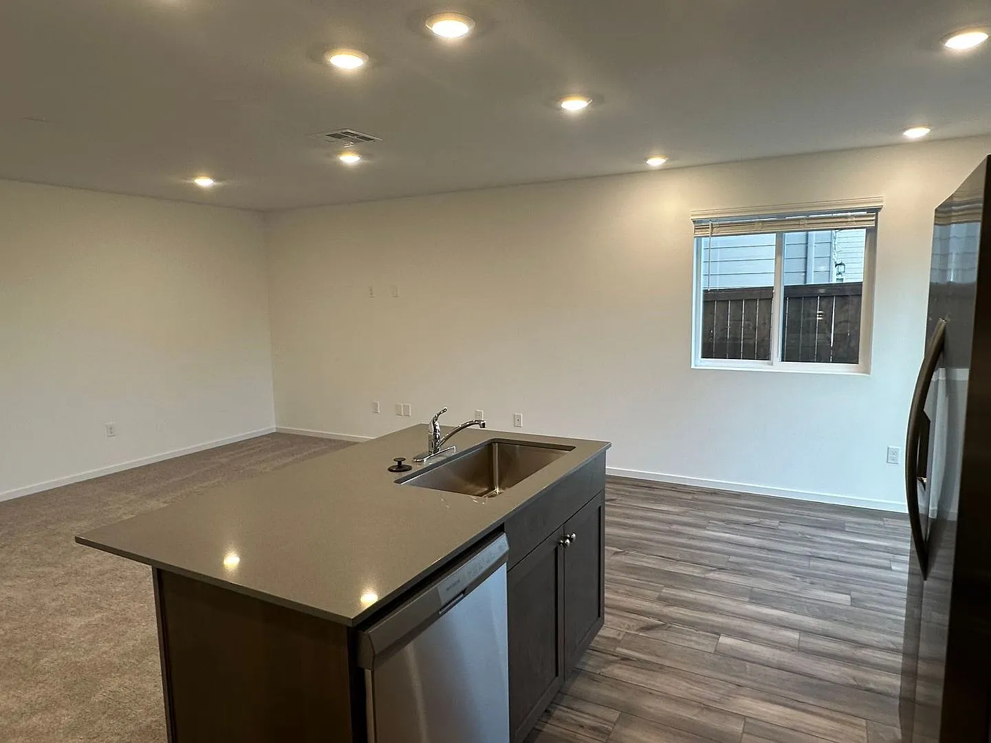 brand new duplex Modern Design & Attached Garage — Photo 3