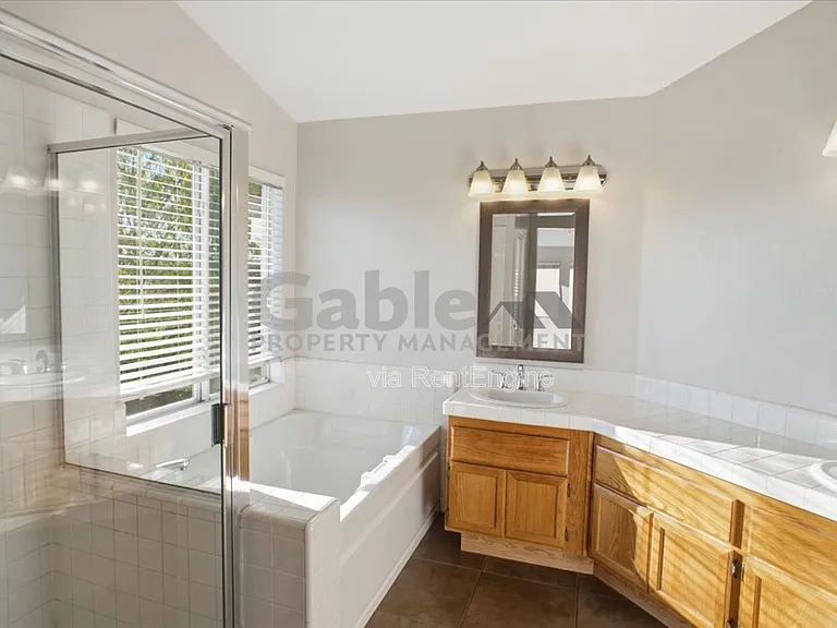 27523 Wellsley Way — Photo 10